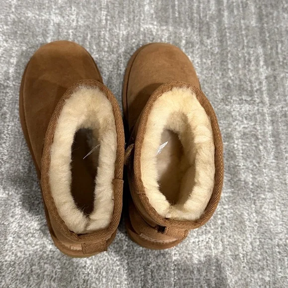 New Uggs Ugg classic mini chestnut size 6 / 37 - Picture 6 of 8